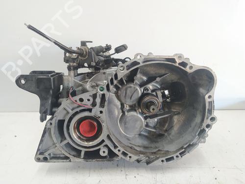 gearbox-hyundai-tucson-jm-2004-2005-2006-2007-2008-2009-2010-2011-2012-2013-2014-2015-2016-2017-2018-2019-25145279 main image