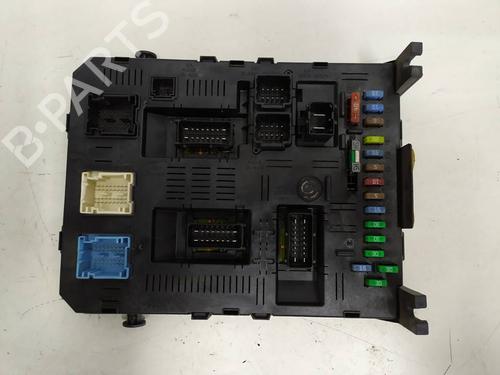 Used Fuse box Fuse box CITROËN C4 I (LC_) [2004-2014] 39721298 39721298