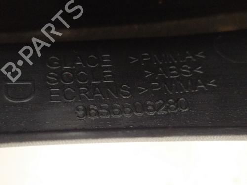 Right taillight PEUGEOT 407 (6D_) | BP31069567C35