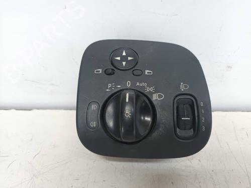 Used Headlight switch MERCEDES-BENZ C-CLASS (W203) C 230 Kompressor (203.040) (192 hp) 15655095