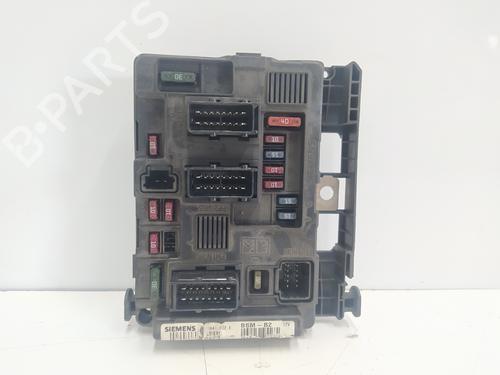 Used Fuse box CITROËN BERLINGO Box Body/MPV (K9) [2018-2025]  18151155
