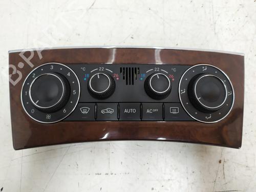 Used Climate control MERCEDES-BENZ C-CLASS (W203) C 180 Kompressor (203.046) (143 hp) 31136601