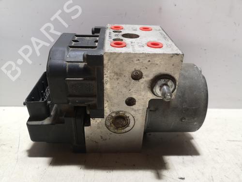 Used ABS pump TOYOTA COROLLA Estate (_E12_) [2001-2008]  8699119
