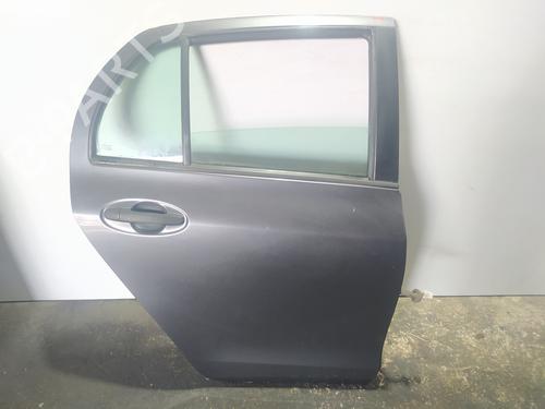 Puerta trasera derecha Puerta trasera derecha TOYOTA YARIS (_P9_) [2005-2014] 37495315 37495315