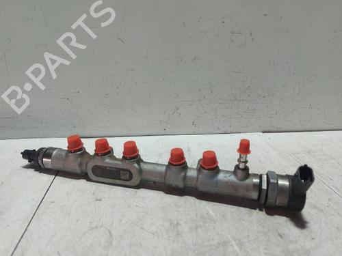 Used Injection rail Injection rail JAGUAR XE (X760) 2.0 D (180 hp) 40515205 40515205