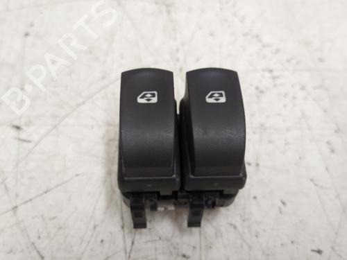 left-front-window-switch-renault-clio-iii-br01-cr01-2005-2006-2007-2008-2009-2010-2011-2012-2013-2014-32251061 main image