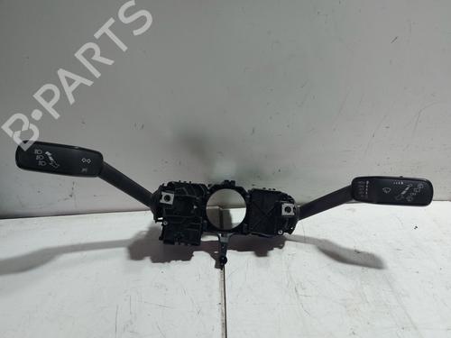 Used Steering column stalk VW POLO VI (AW1, BZ1, AE1) 1.0 (75 hp) 33053286