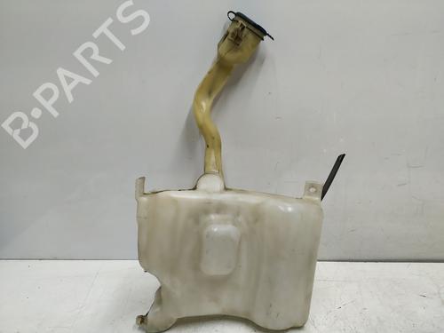 Used Windscreen washer tank MERCEDES-BENZ C-CLASS (W203) C 180 Kompressor (203.046) (143 hp) 31136616