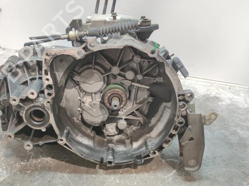 Used Gearbox VOLVO V40 Estate (645) 1.9 DI (95 hp) 9999802