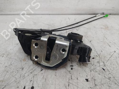 Højre fortil lås Højre fortil lås TOYOTA YARIS (_P9_) [2005-2014] 37466516 37466516