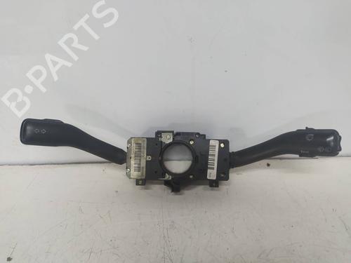 Used Switch VW GOLF IV (1J1) [1997-2008]  13686587