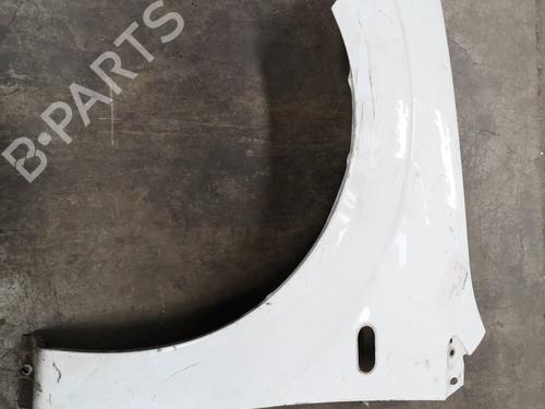 Used Left front fenders FORD FIESTA V (JH_, JD_) [2001-2014]  8709929