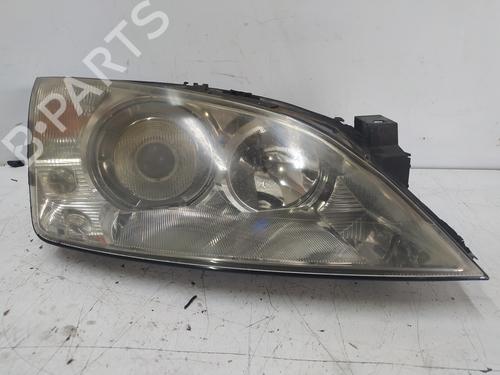 Used Right headlight FORD MONDEO III (B5Y) 2.2 TDCi (155 hp) 21384721