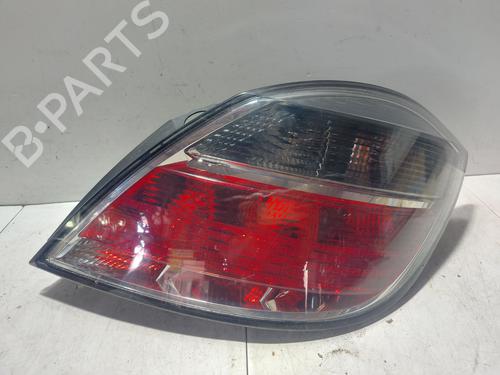 right-taillight-opel-astra-h-a04-2004-2005-2006-2007-2008-2009-2010-2011-2012-2013-2014-37242129 main image