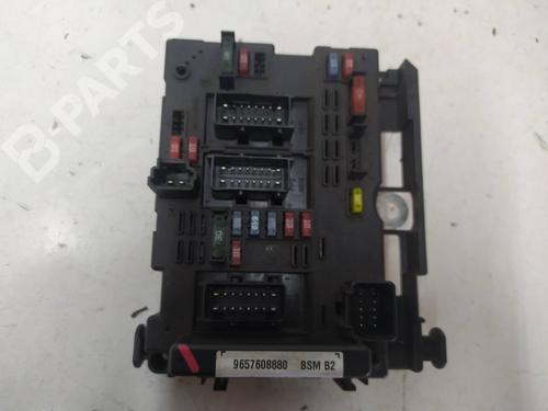 Used Fuse box Fuse box PEUGEOT 206 Hatchback (2A/C) 1.4 HDi eco 70 (68 hp) 9219836 9219836