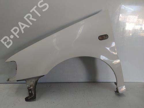 Used Left front fenders VW POLO III (6N1) 100 1.4 16V (100 hp) 16865366