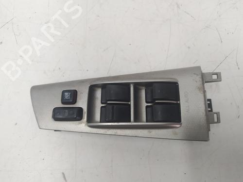 Used Left front window switch TOYOTA COROLLA (_E12_) 2.0 D-4D (CDE120R, CDE120L_) (110 hp) 16345407