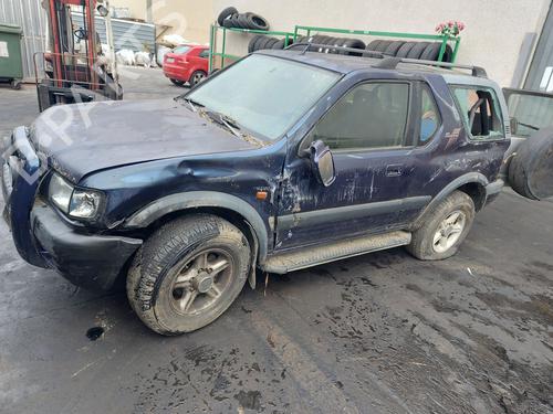 Left headlight OPEL FRONTERA B (U99) 2.2 DTI (6B_ZC, 6B_VF, 6B_66, 6B_76) | BP30882546C28