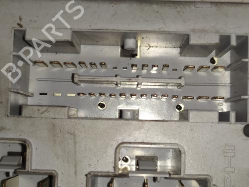 Fuse box IVECO DAILY IV Van  | BP34355179E1  - Image 8