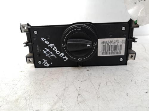 Used Climate control SEAT CORDOBA (6K1, 6K2) [1993-2002]  8717504
