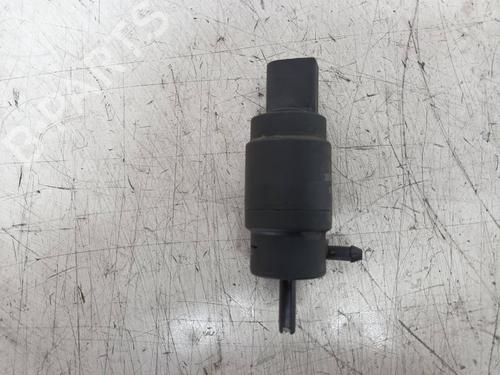 Ruitensproeierpomp MERCEDES-BENZ E-CLASS (W211) E 270 CDI (211.016) (177 hp) 14156320