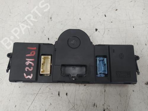 Climate control RENAULT MEGANE II Estate (KM0/1_) 1.9 dCi (KMRG, KM1G, KM0G, KM2C) | BP19515231I5 