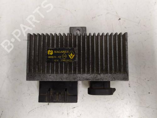 Used Electronic module Electronic module RENAULT MEGANE I Classic (LA0/1_) 1.6 e (LA0F, LA0S) (90 hp) 40092275 40092275