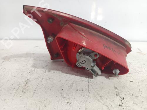 Right taillight ALFA ROMEO 147 (937_) 1.6 16V T.SPARK ECO (937.AXA1A, 937.BXA1A) | BP13417522C35 