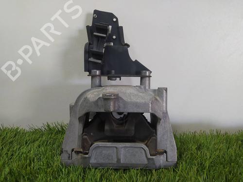 Used Engine mount VW GOLF VI (5K1) 1.6 TDI (105 hp) 8761593