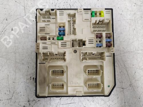 Used Fuse box Fuse box 36889267 36889267