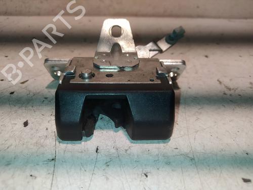 Used Tailgate lock OPEL VECTRA B (J96) [1995-2004]  8954320