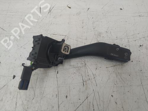 Used Steering column stalk SEAT LEON (1P1) [2005-2013]  19797838