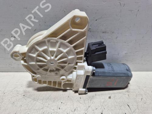 Used Left front window motor MERCEDES-BENZ A-CLASS (W169) A 160 (169.031, 169.331) (95 hp) 25743799