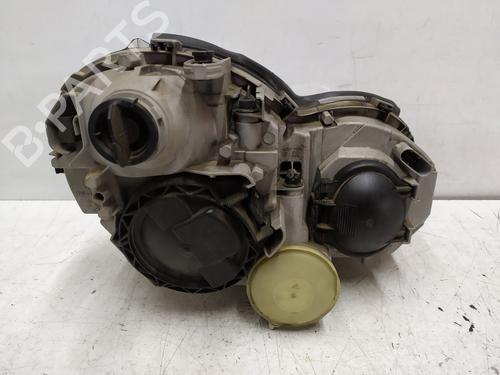 Left headlight MERCEDES-BENZ C-CLASS (W203) C 180 Kompressor (203.046) | BP31136595C28 