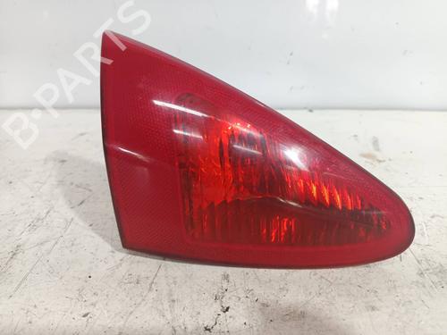 Used Left taillight ALFA ROMEO 147 (937_) 1.6 16V T.SPARK ECO (937.AXA1A, 937.BXA1A) (105 hp) 13417523