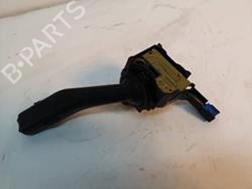 Used Steering column stalk AUDI A3 (8P1) 1.9 TDI (105 hp) 8903979