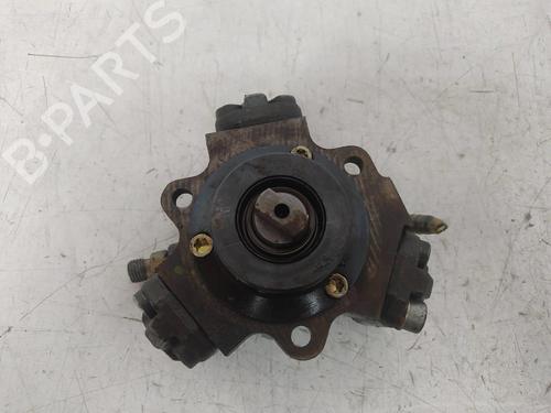 Used Injection pump MERCEDES-BENZ C-CLASS (W203) C 220 CDI (203.006, 203.008) (143 hp) 12509727