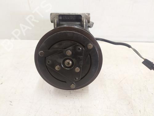 Used AC compressor RENAULT SCÉNIC II (JM0/1_) [2003-2010]  30279537