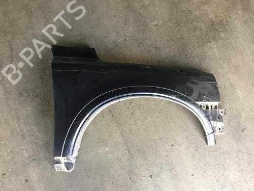 Used Right front fenders VOLVO XC90 I (275) D5 AWD (185 hp) 24911080
