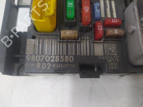 Fuse box PEUGEOT 3008 I MPV (0U_) 1.6 BlueHDi 120 | BP16960328E1 
