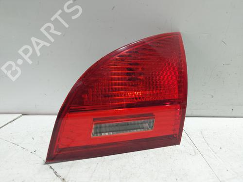 right-tailgate-light-kia-venga-yn-2010-2011-2012-2013-2014-2015-2016-2017-2018-2019-36333731 main image