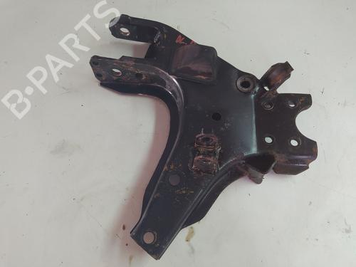 Højre fortil bærearm NISSAN TERRANO II (R20) 2.7 TDi 4WD (125 hp) 8712853