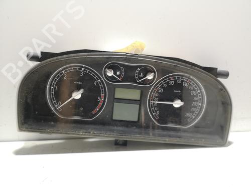 Used Instrument cluster RENAULT LAGUNA II (BG0/1_) [2001-2007]  15734830