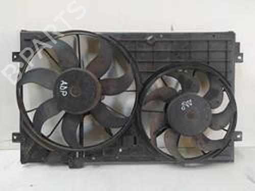 Used Radiator fan SEAT LEON (1P1) [2005-2013]  9038739