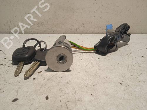 Used Ignition barrel Ignition barrel CITROËN XSARA PICASSO (N68) [1999-2012] 8711465 8711465