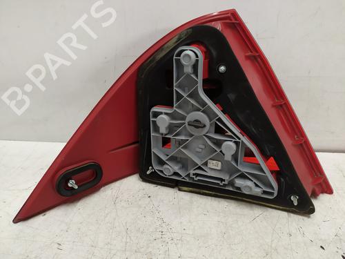 Right taillight MERCEDES-BENZ C-CLASS (W203) C 180 Kompressor (203.046) | BP31136596C35