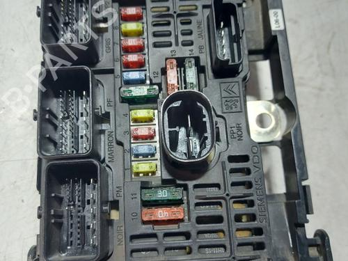 Used Fuse box Fuse box CITROËN C4 I (LC_) [2004-2014] 35918417 35918417