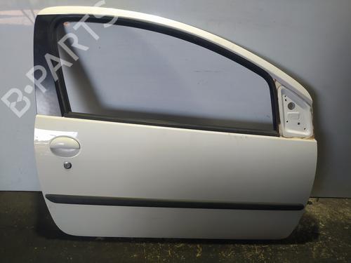 Used Right front door Right front door 37216029 37216029