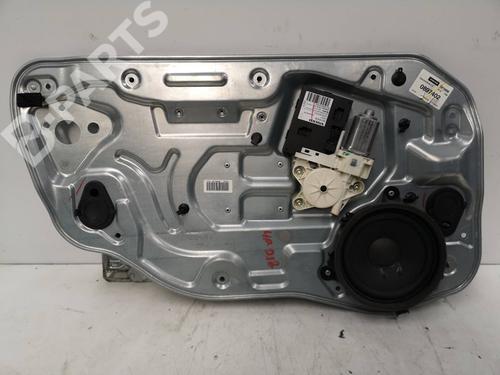 Used Front left window mechanism Front left window mechanism VOLVO V50 (545) 2.4 (140 hp) 11091197 11091197