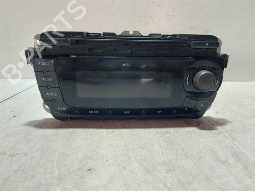 Used Radio Radio 38445639 38445639